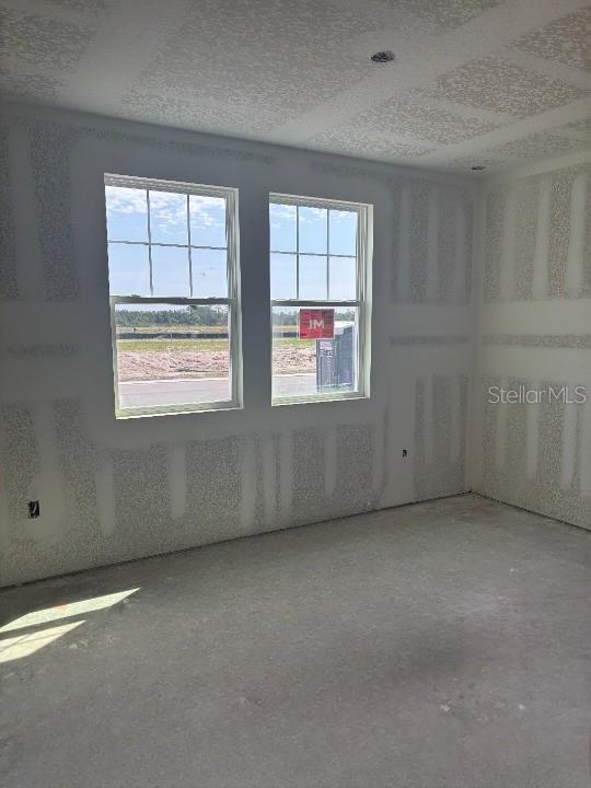 Image 17 of 30 For 706 Junonia Blvd
