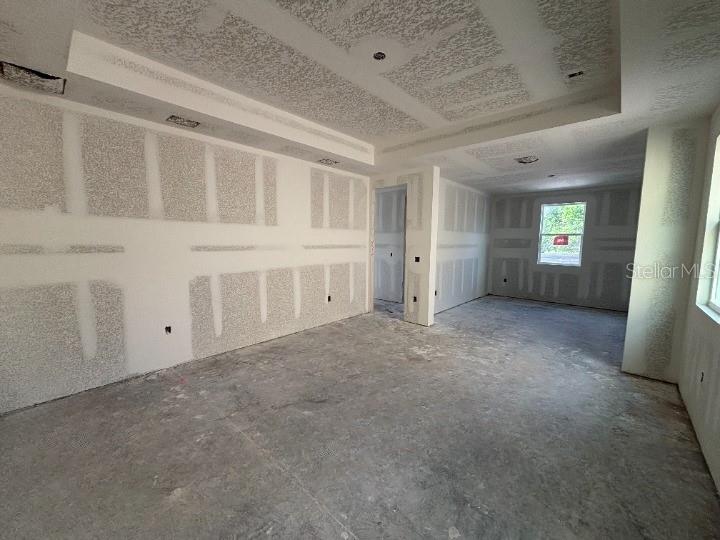 Image 18 of 30 For 706 Junonia Blvd
