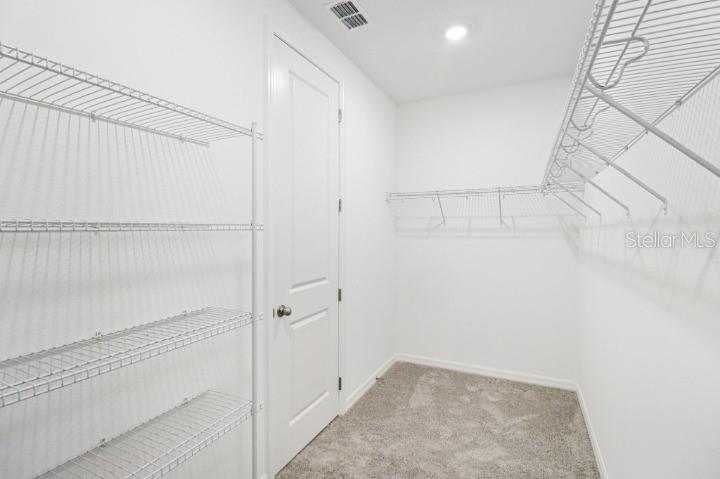 Image 31 of 37 For 706 Junonia Blvd