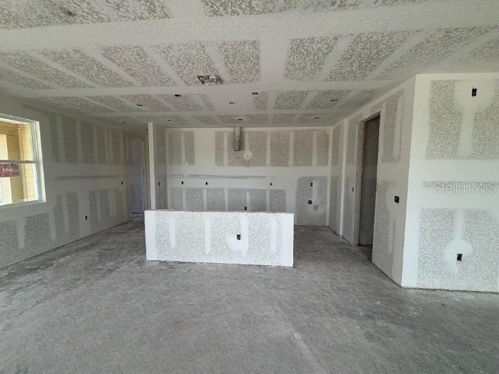 Image 7 of 30 For 706 Junonia Blvd