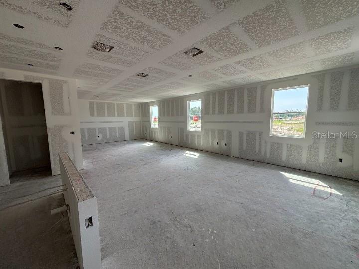 Image 8 of 30 For 706 Junonia Blvd
