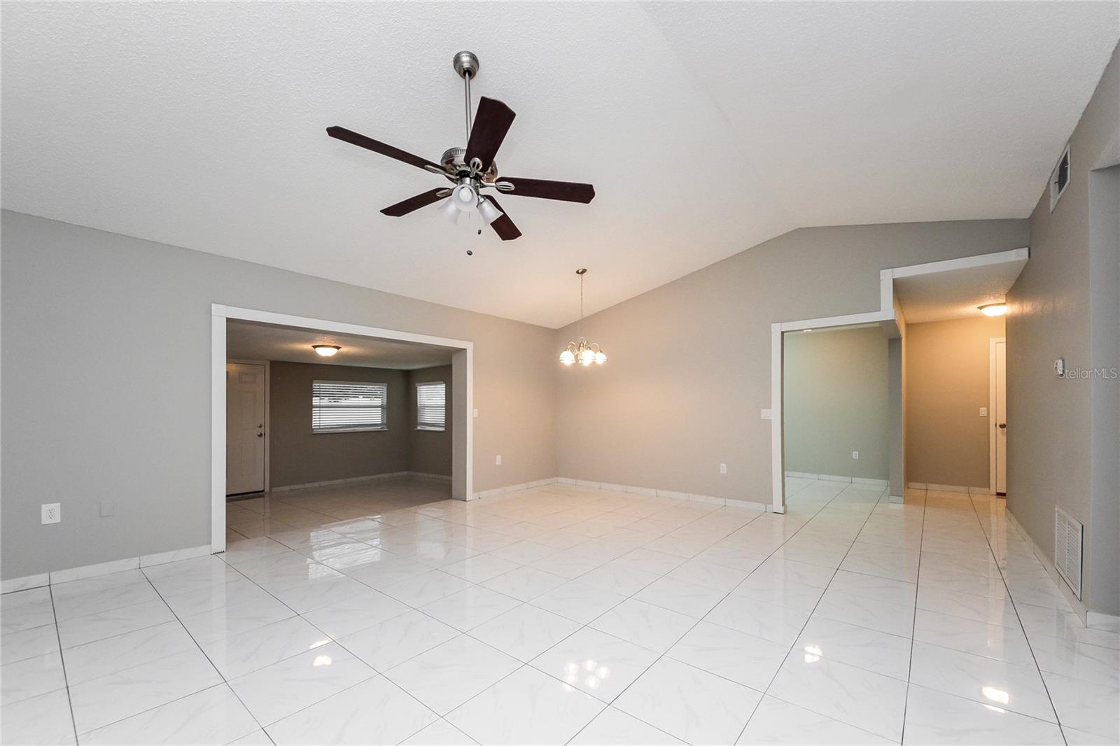 Image 5 of 16 For 1112 Nolton Way