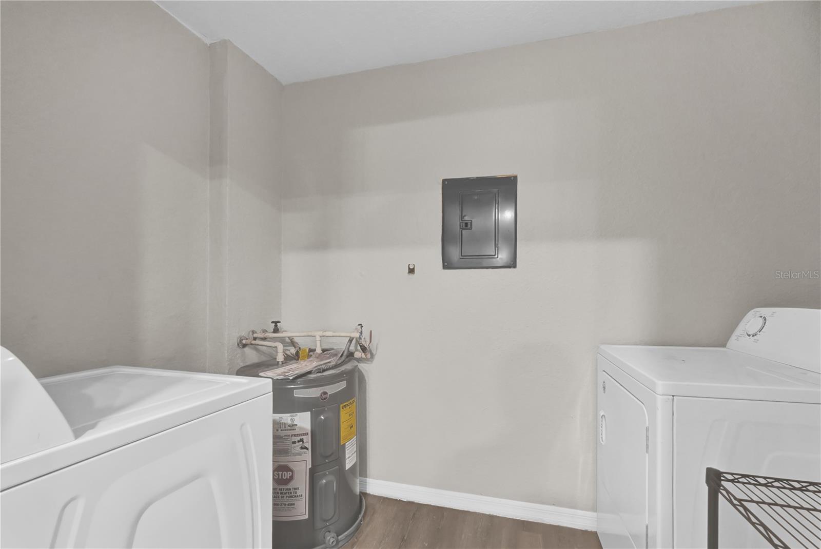 Image 9 of 21 For 8915 Latrec Avenue 2311