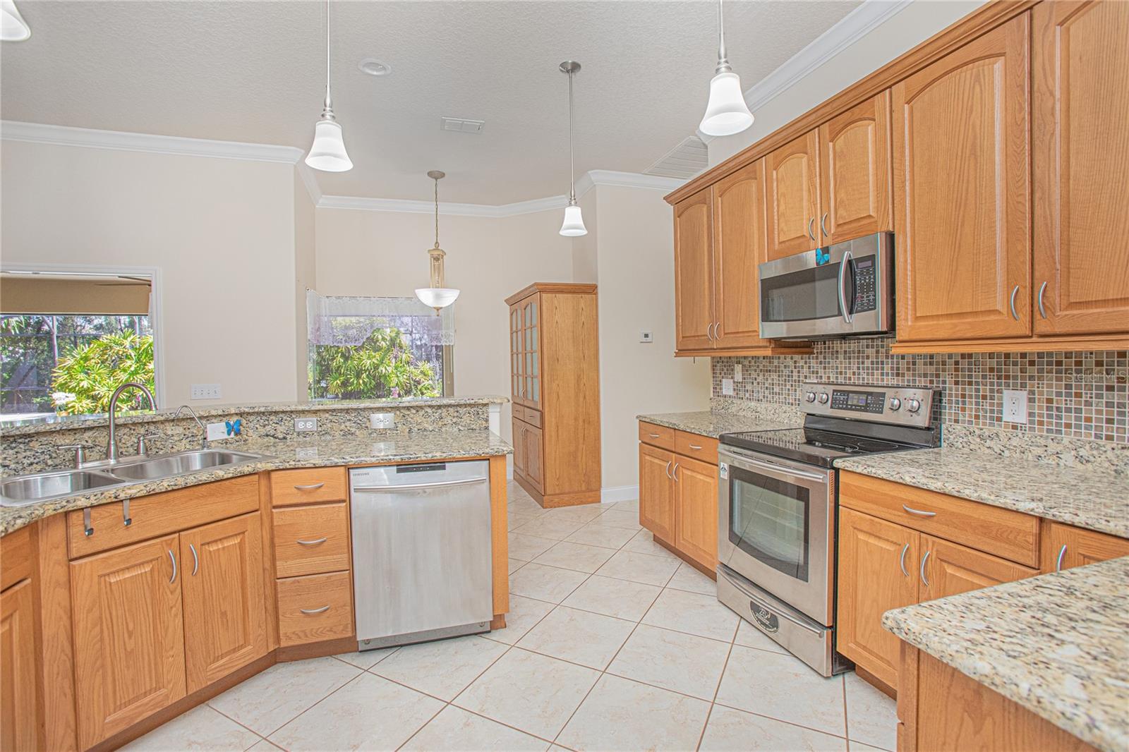 Image 42 of 48 For 4735 Chelsea Court