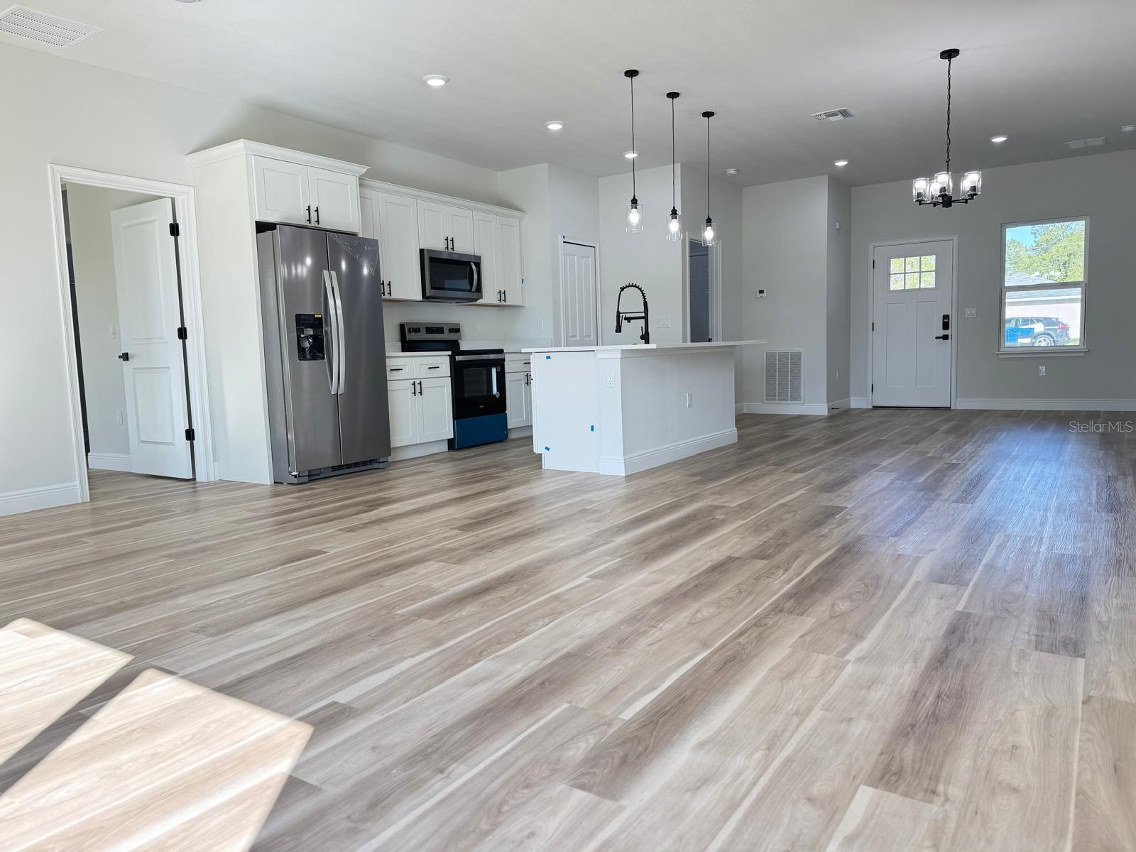 Image 10 of 51 For 2336 168th Loop