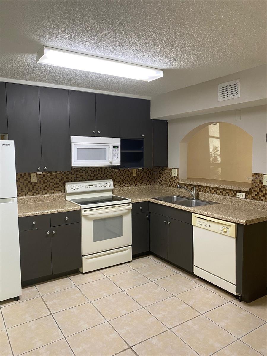Image 4 of 22 For 130 Rhoden Lane
