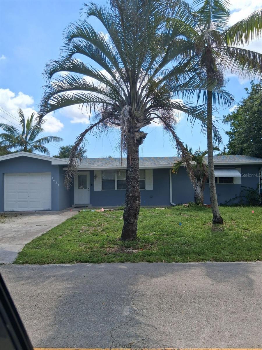 Image 2 of 17 For 1621 78th Way