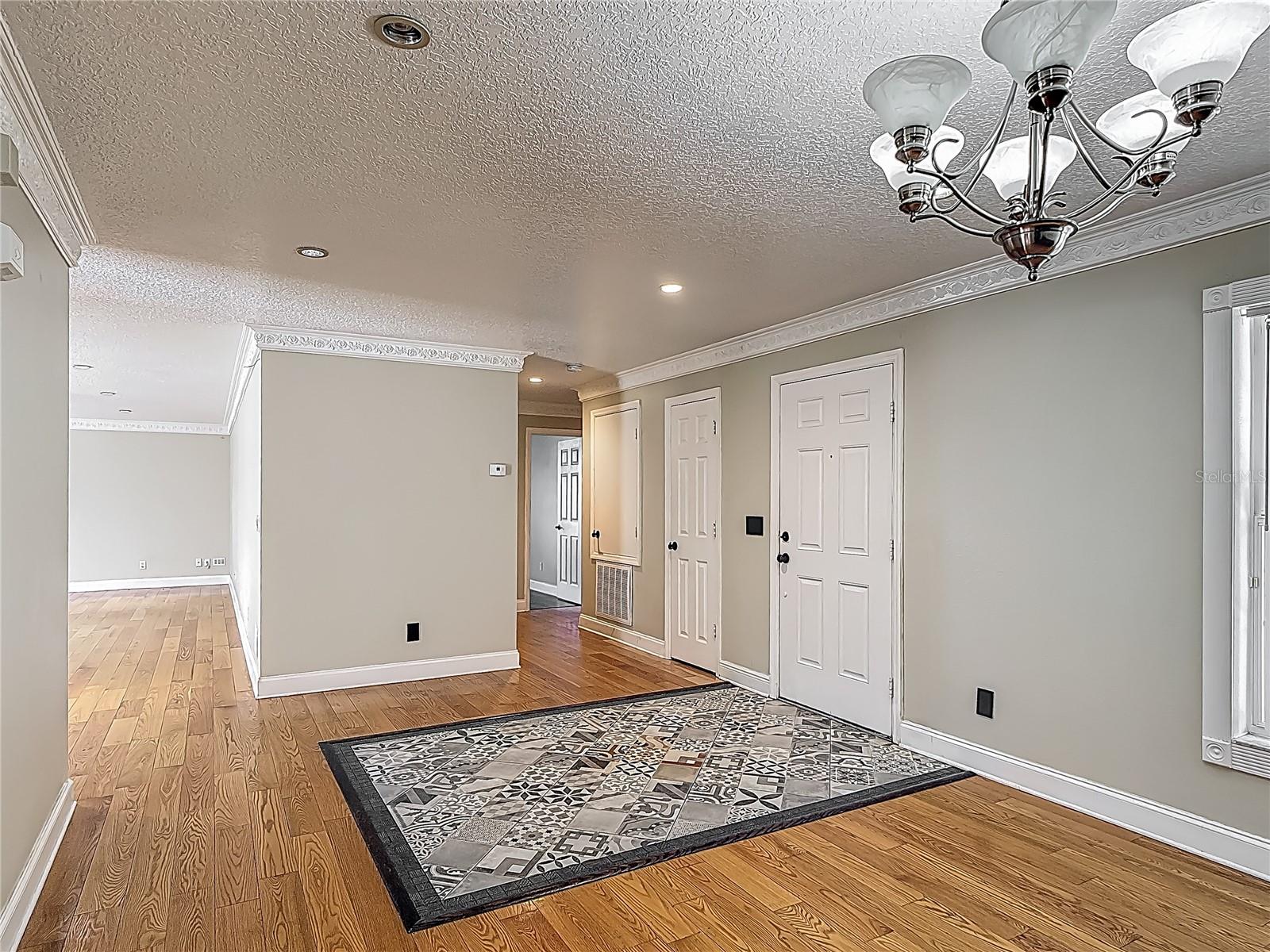 Image 17 of 60 For 3234 Amberley Park Circle