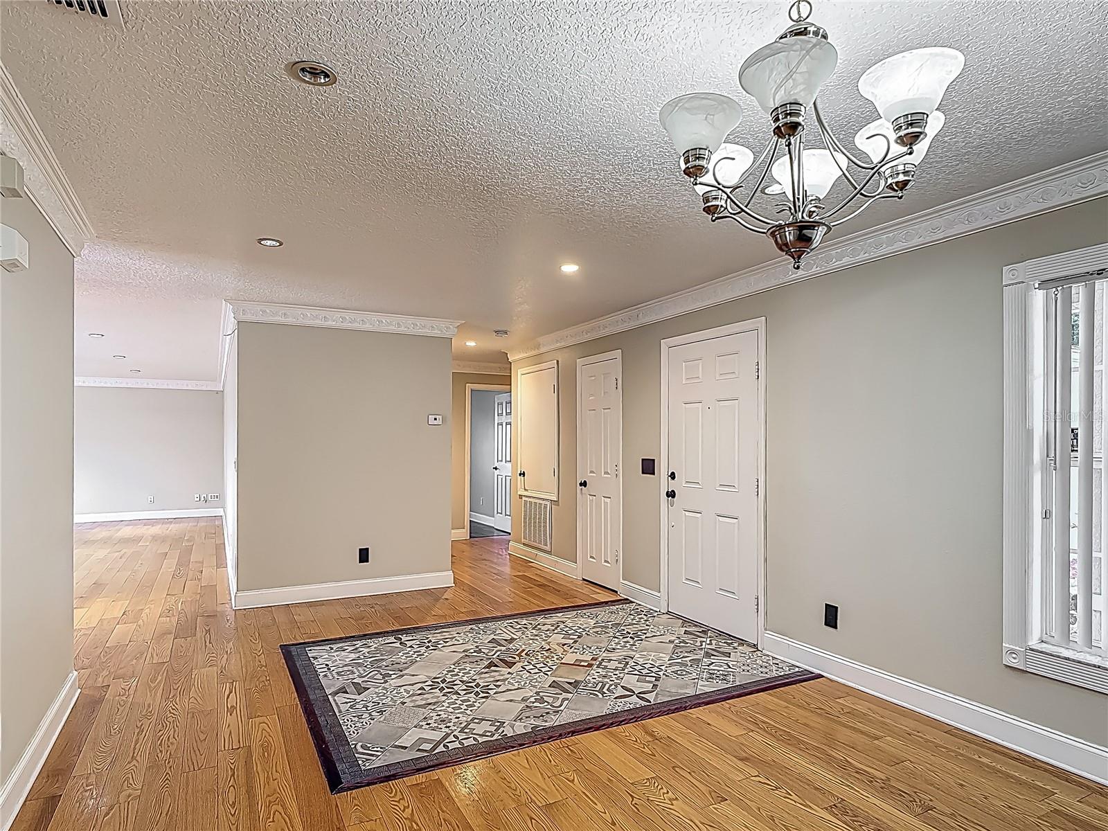 Image 18 of 60 For 3234 Amberley Park Circle