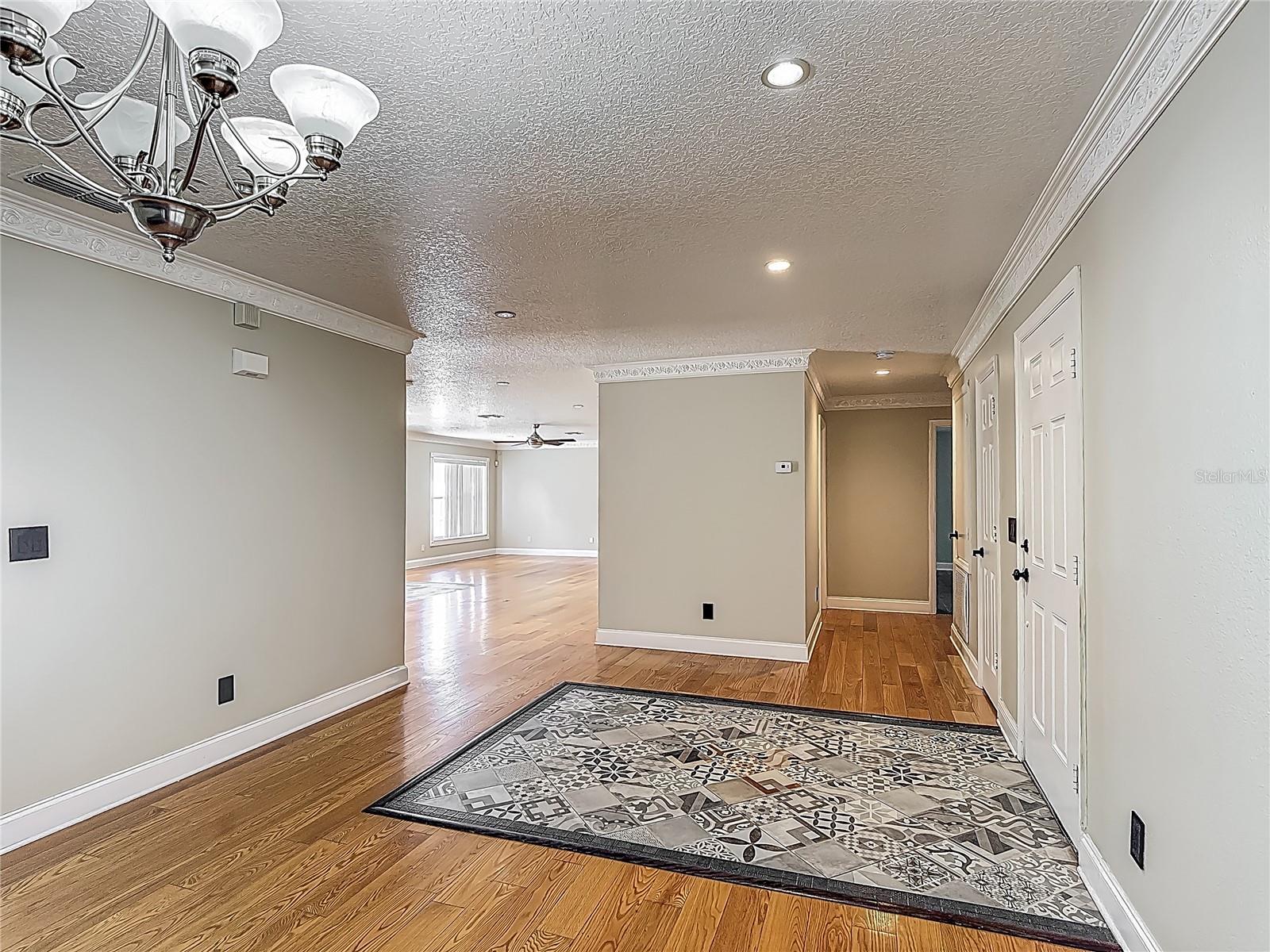 Image 19 of 60 For 3234 Amberley Park Circle