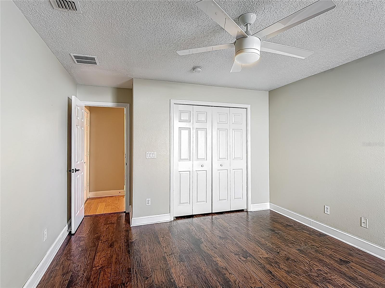 Image 33 of 60 For 3234 Amberley Park Circle