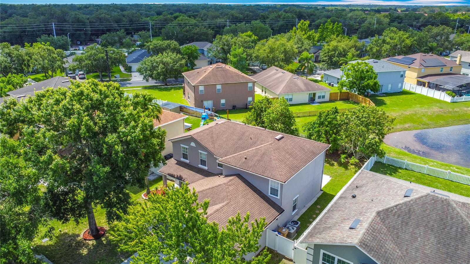 Image 8 of 60 For 3234 Amberley Park Circle