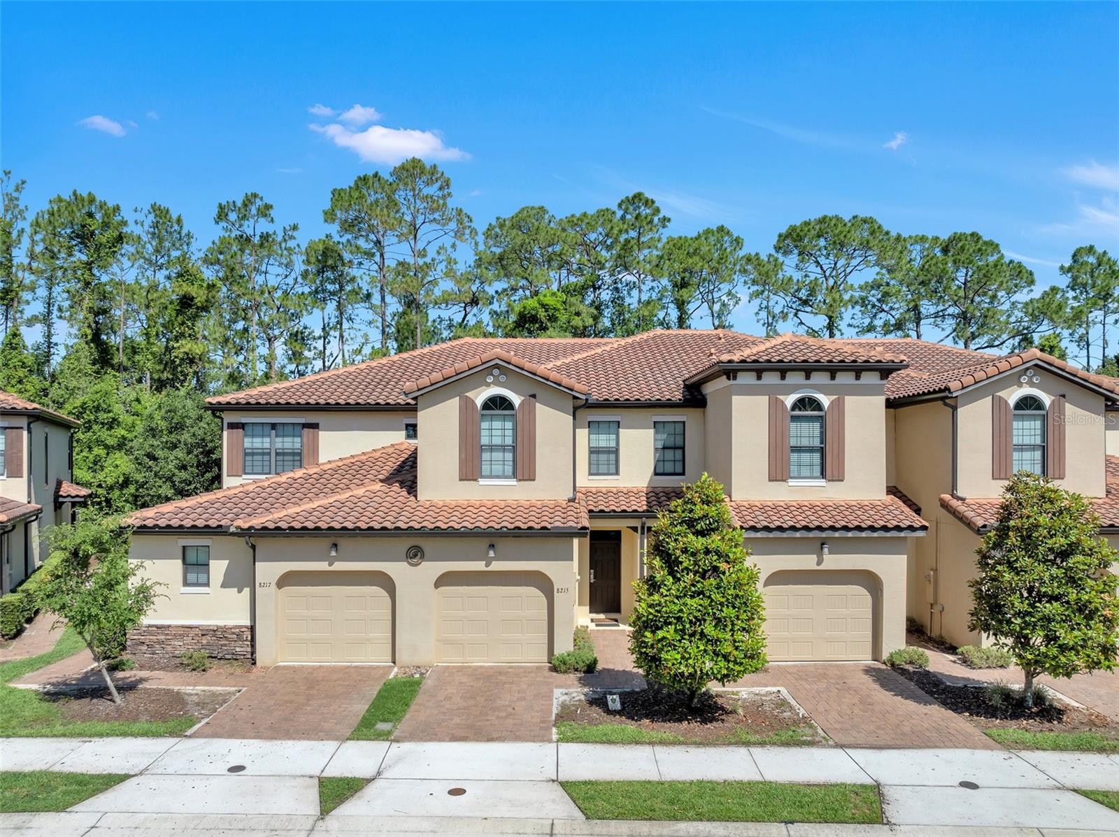 Details for 8215 Roseville Boulevard, DAVENPORT, FL 33896
