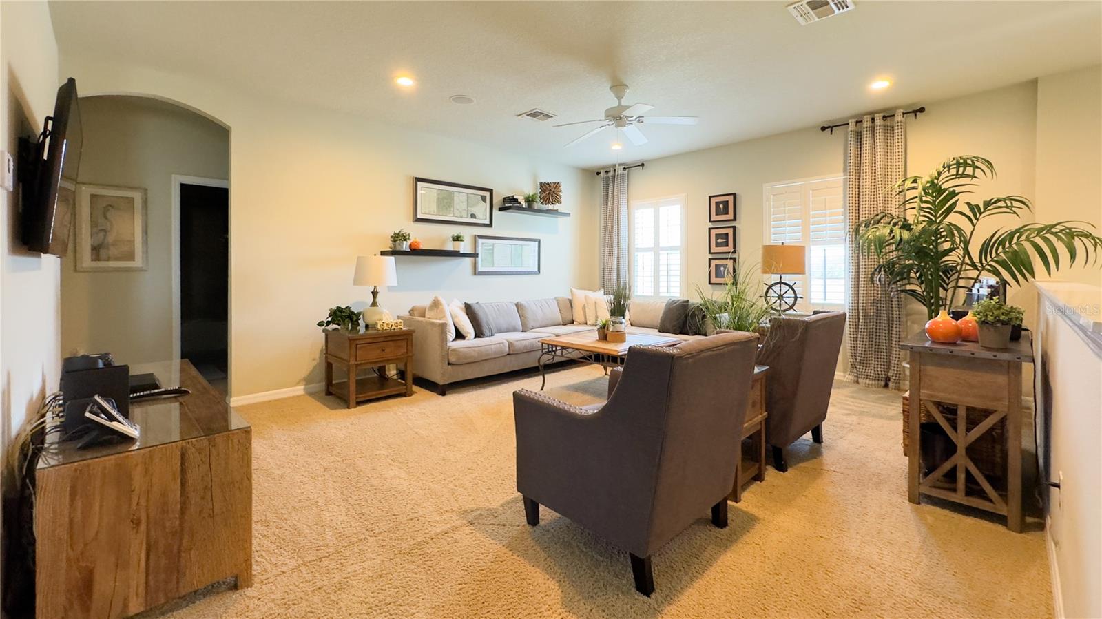 Image 39 of 69 For 206 Yellow Snapdragon Drive