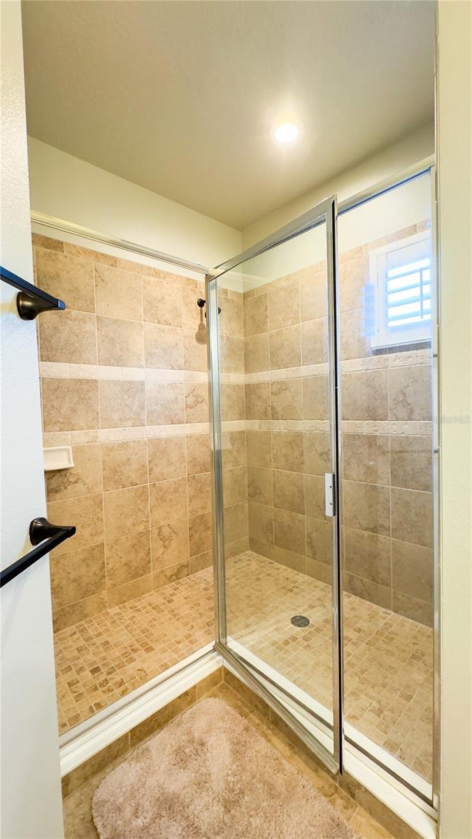 Image 41 of 69 For 206 Yellow Snapdragon Drive