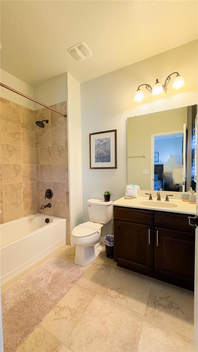 Image 43 of 69 For 206 Yellow Snapdragon Drive