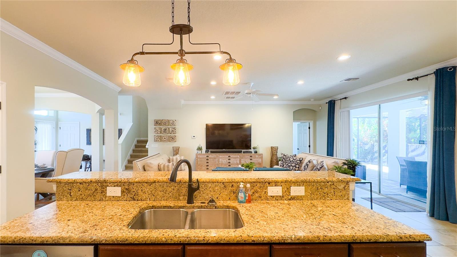 Image 8 of 69 For 206 Yellow Snapdragon Drive