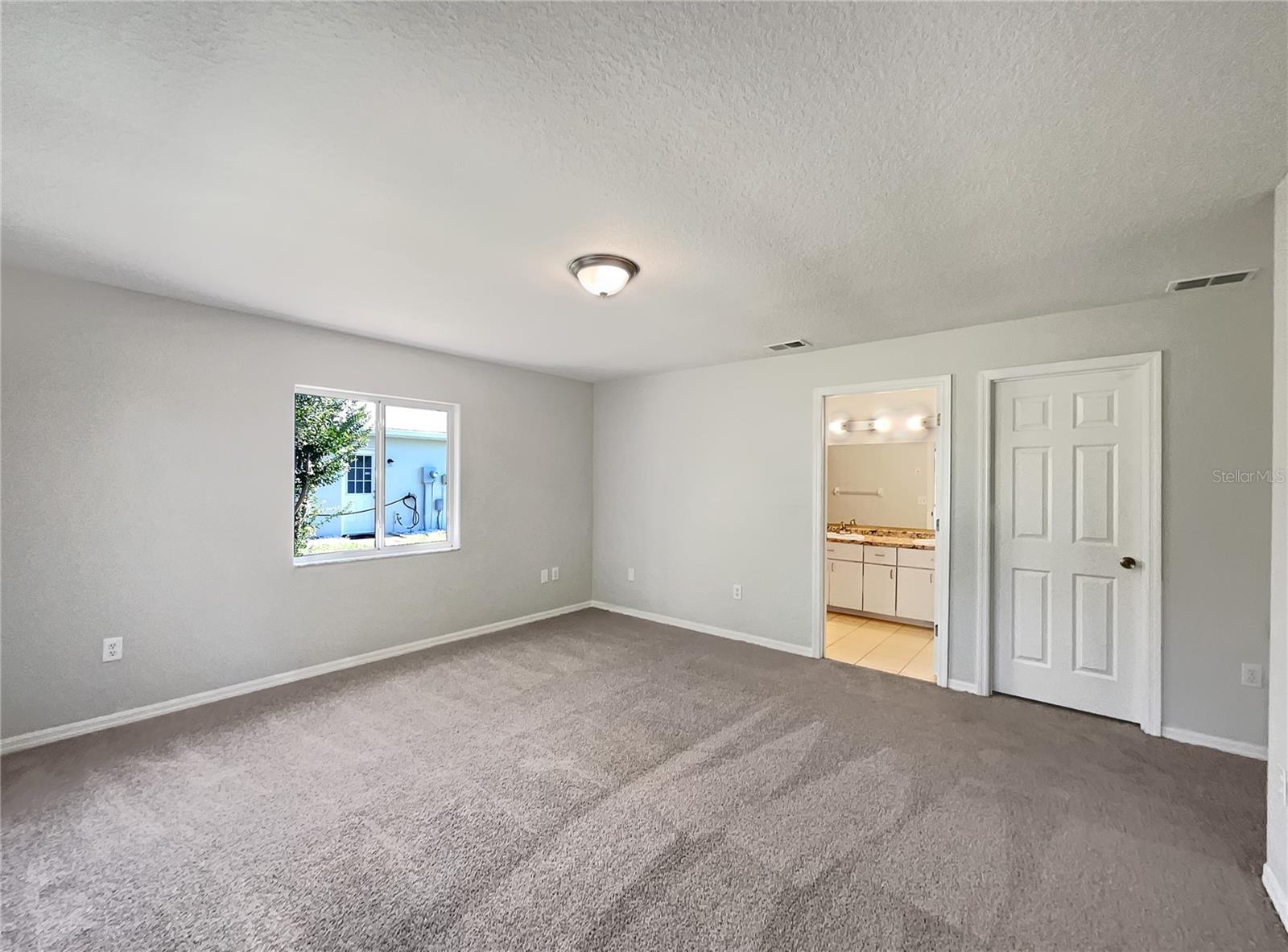 Image 18 of 22 For 10350 62nd Terrace Road