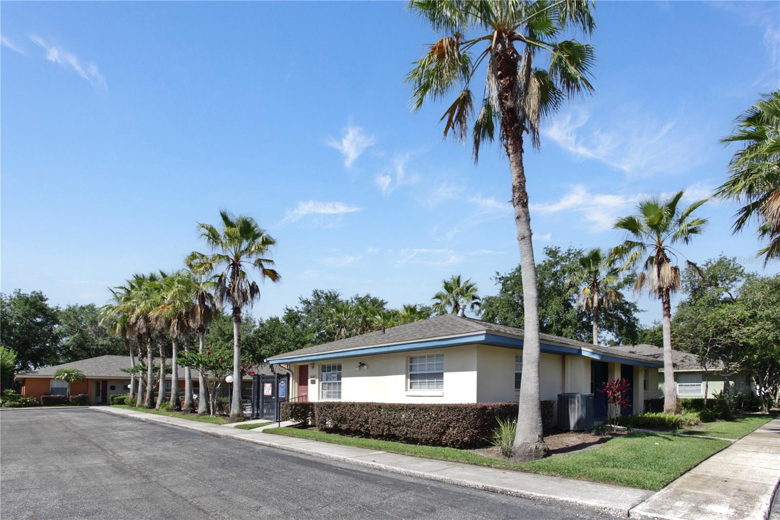 Image 18 of 28 For 4878 Tangerine Avenue 4878