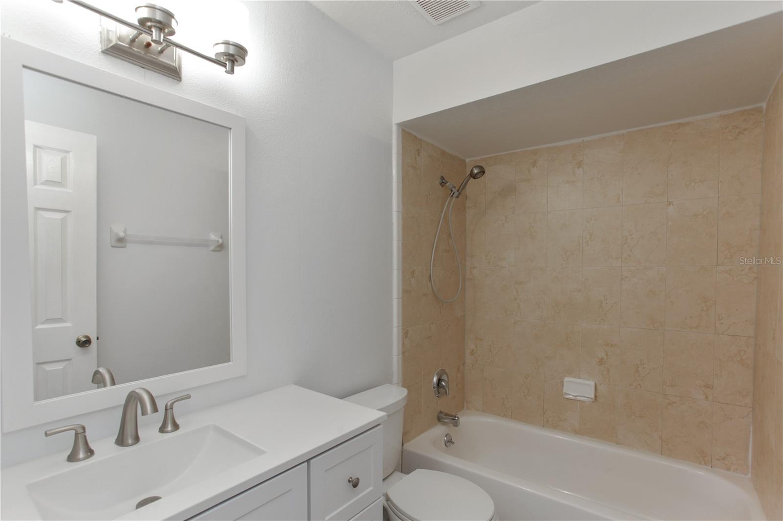 Image 9 of 28 For 4878 Tangerine Avenue 4878