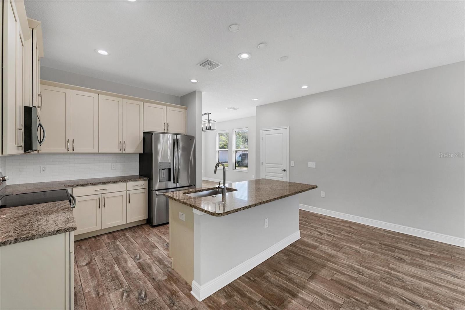 Image 12 of 45 For 3027 Spruce Street