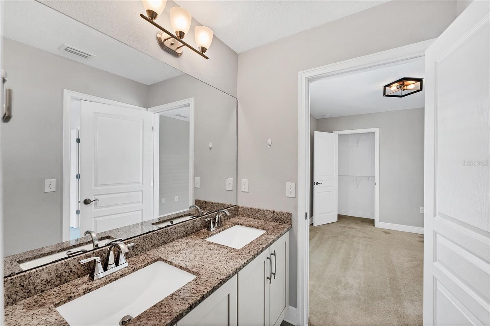 Image 34 of 45 For 3027 Spruce Street
