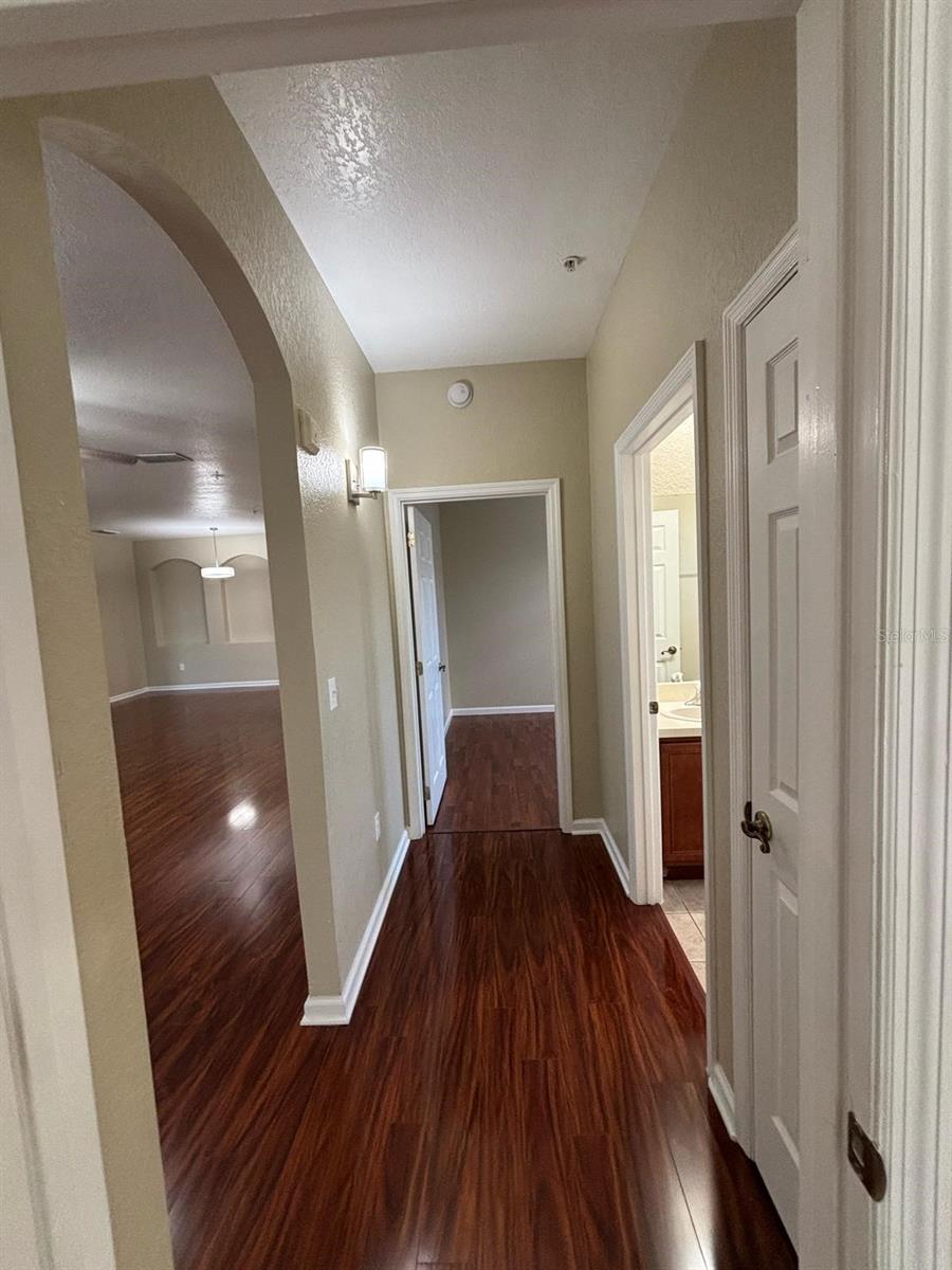 Image 12 of 18 For 3311 Whitestone Circle 207