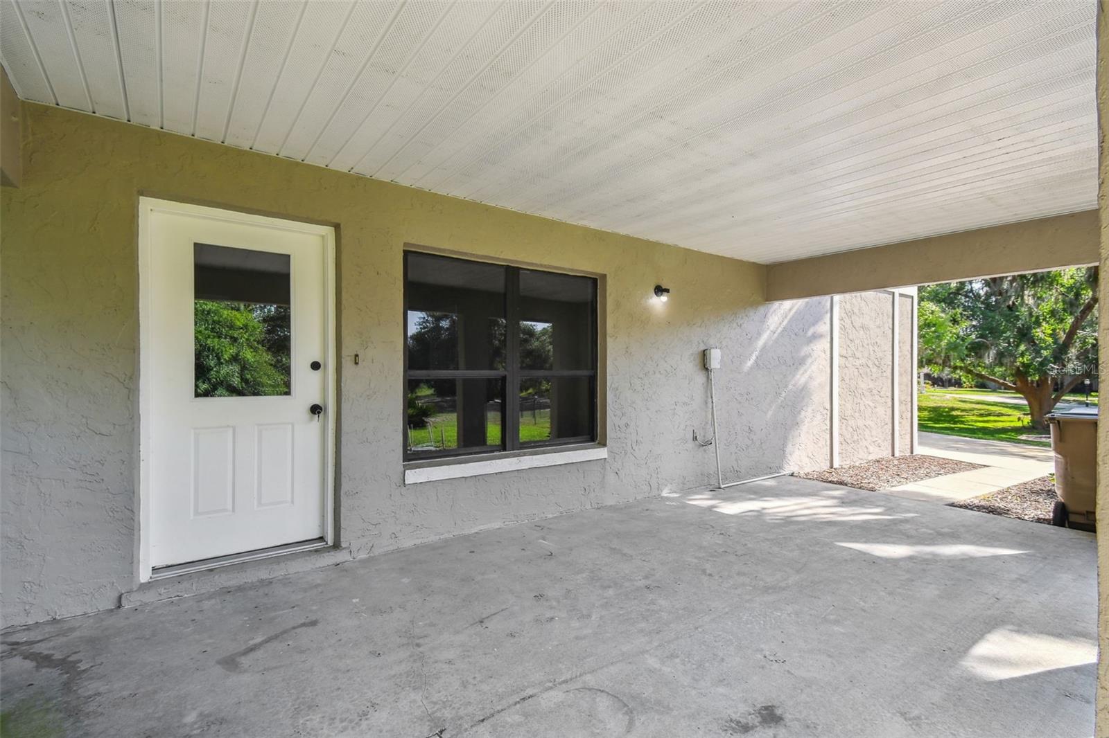 Image 32 of 44 For 33925 Highland Road
