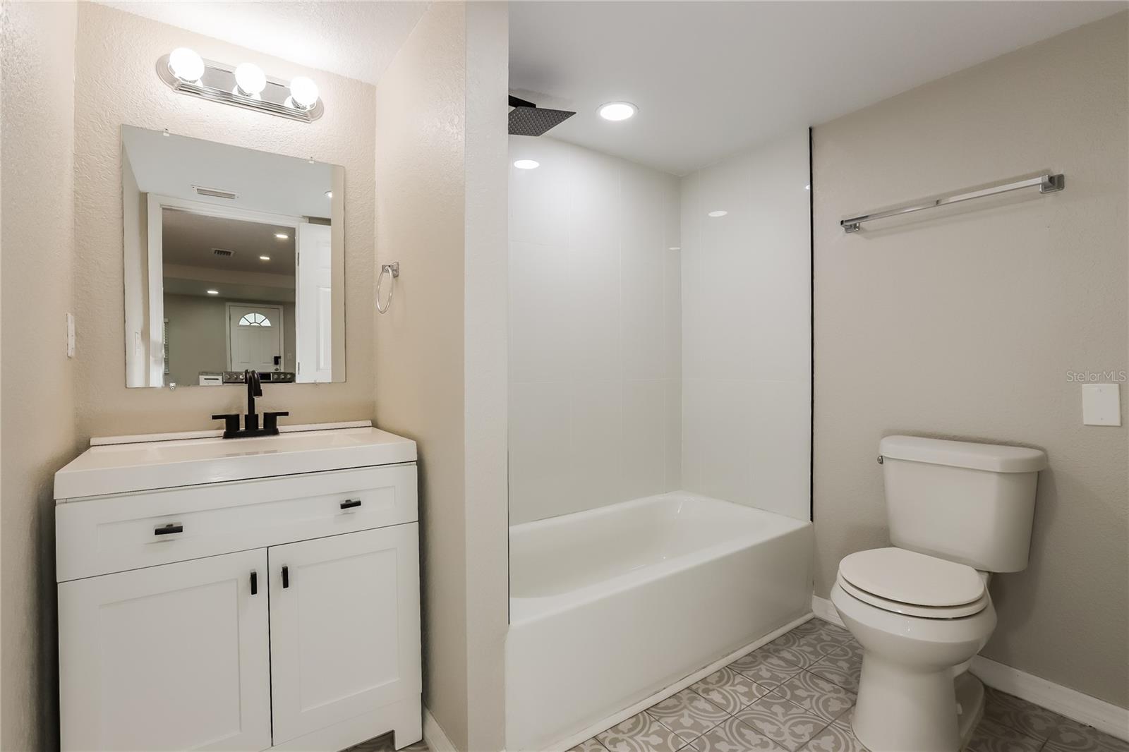Image 14 of 16 For 4501 52nd Avenue N