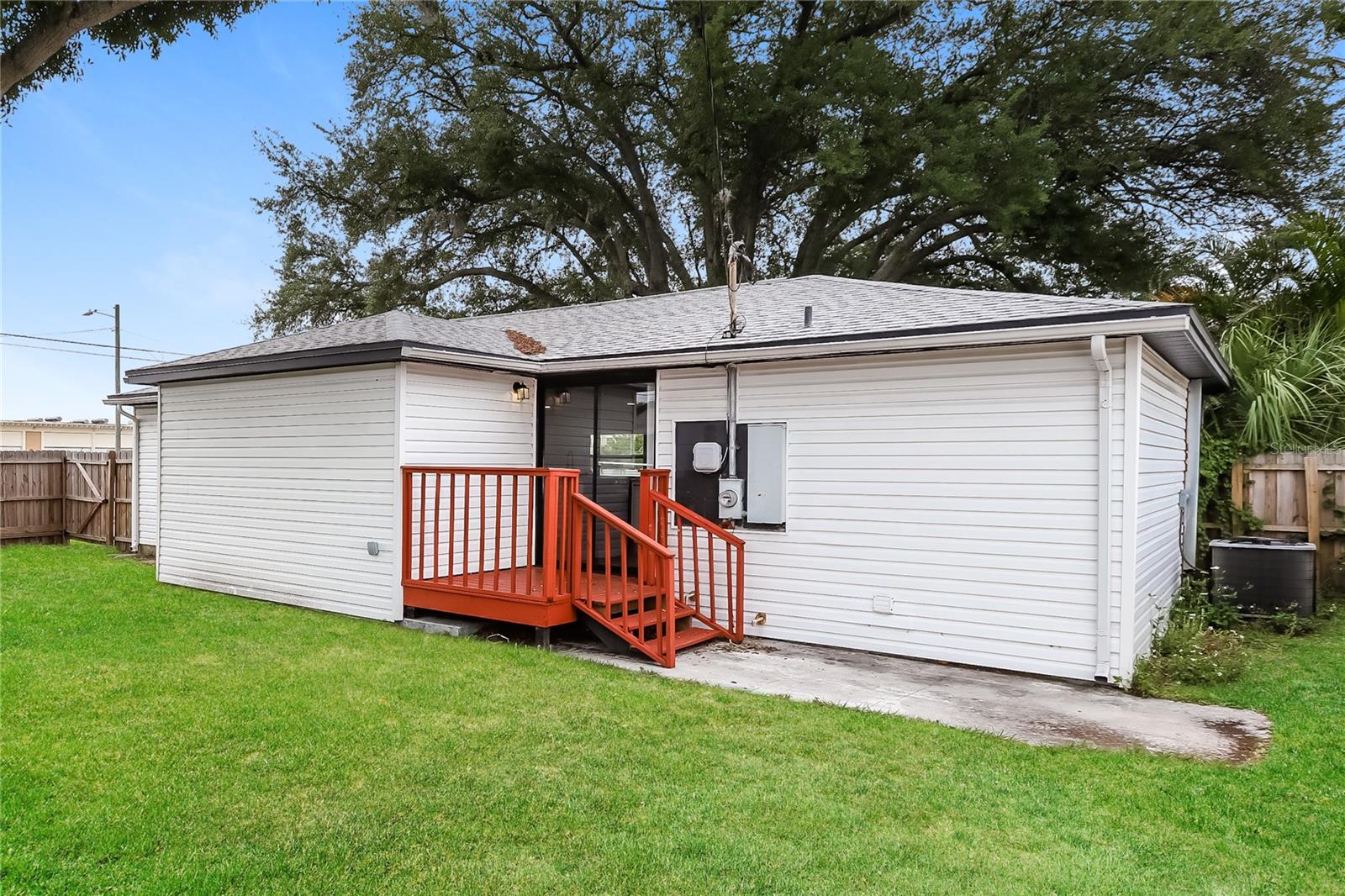 Image 15 of 16 For 4501 52nd Avenue N