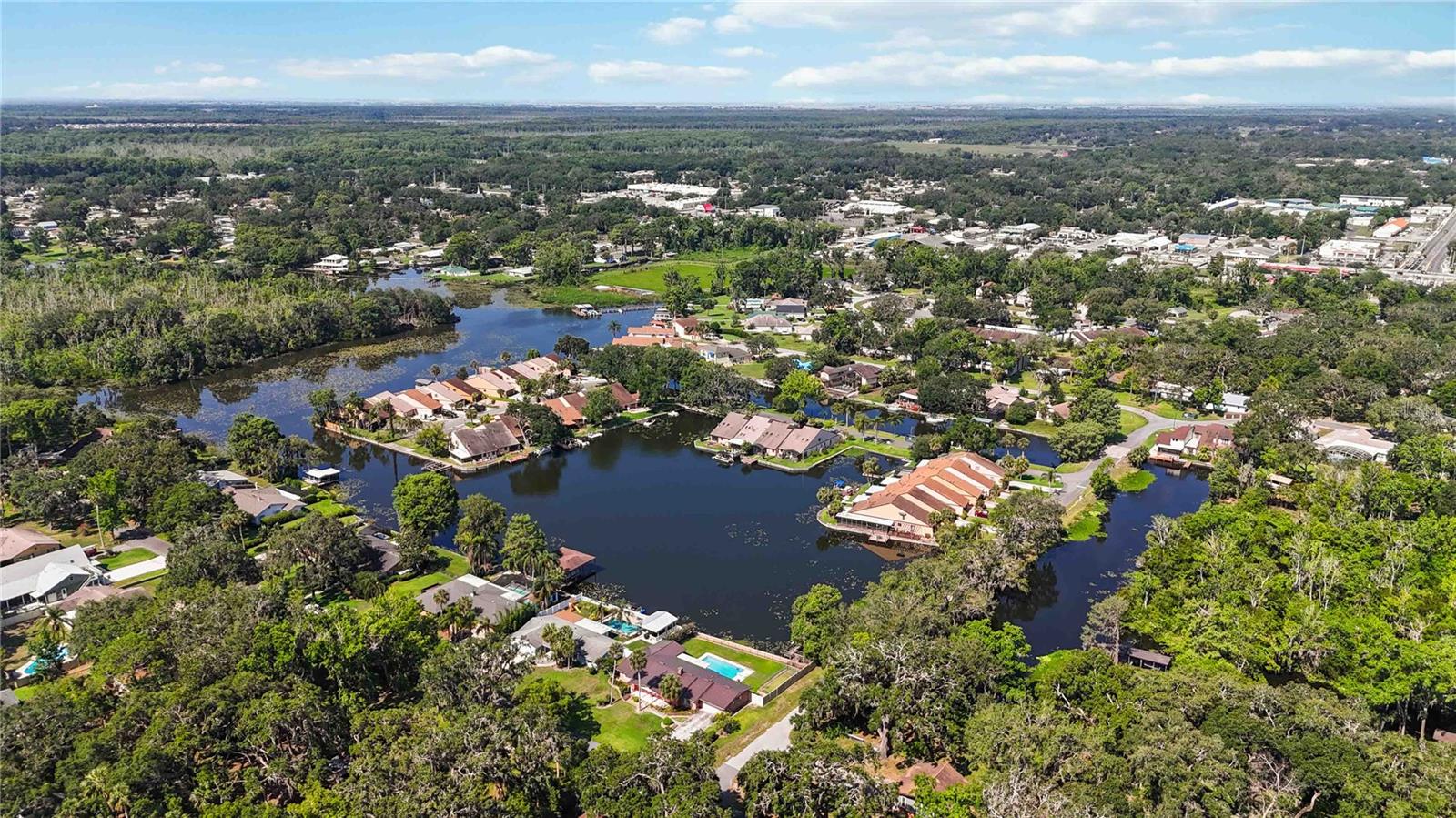 Image 34 of 36 For 1085 Island Way