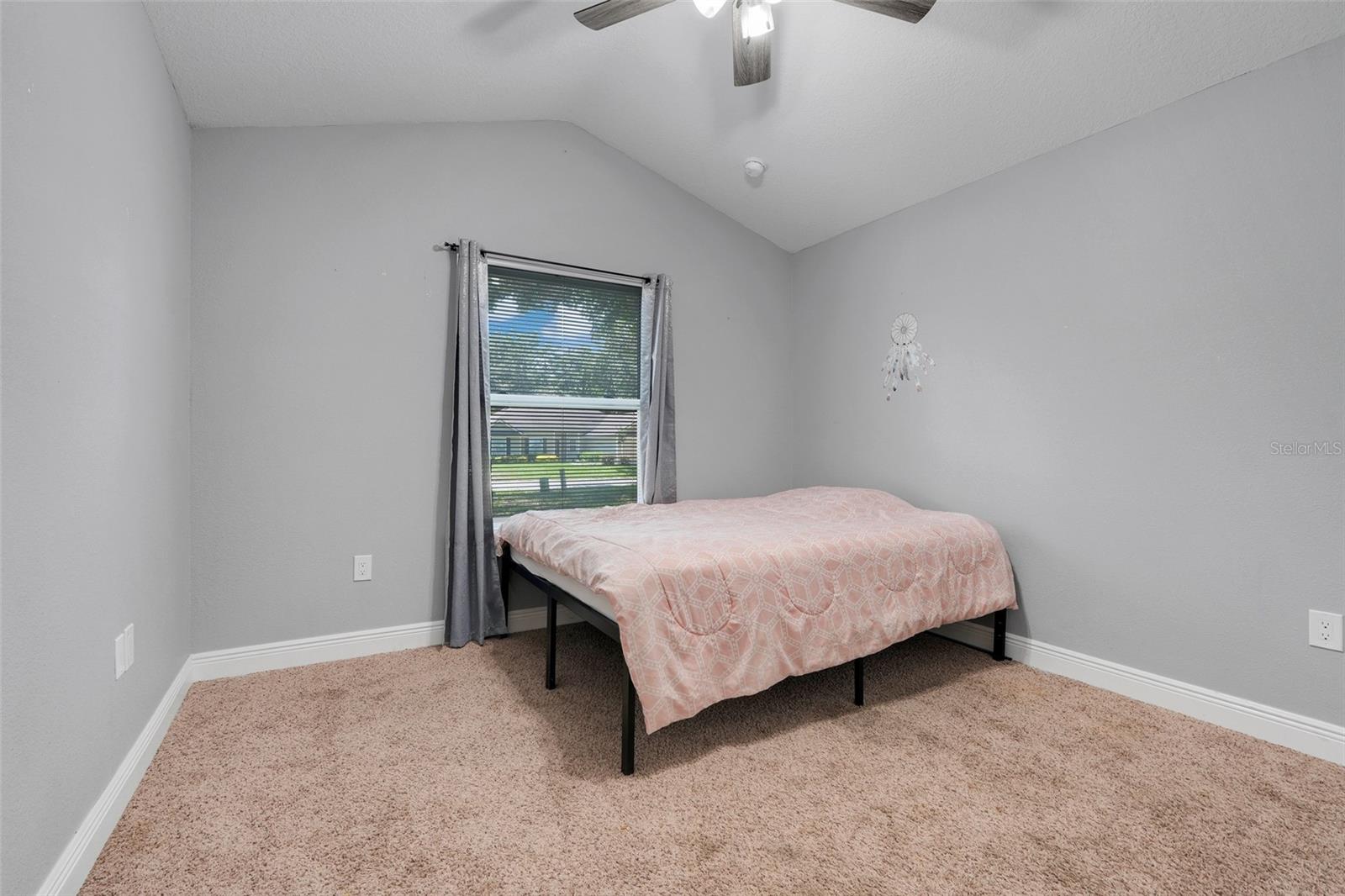 Image 22 of 32 For 812 Deep Wood Court