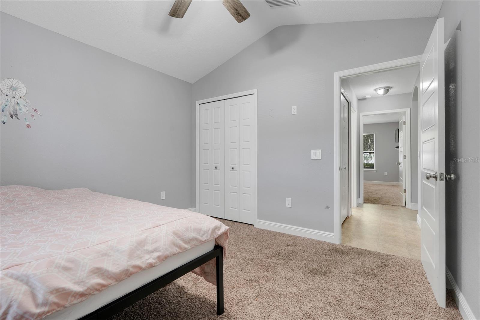 Image 23 of 32 For 812 Deep Wood Court