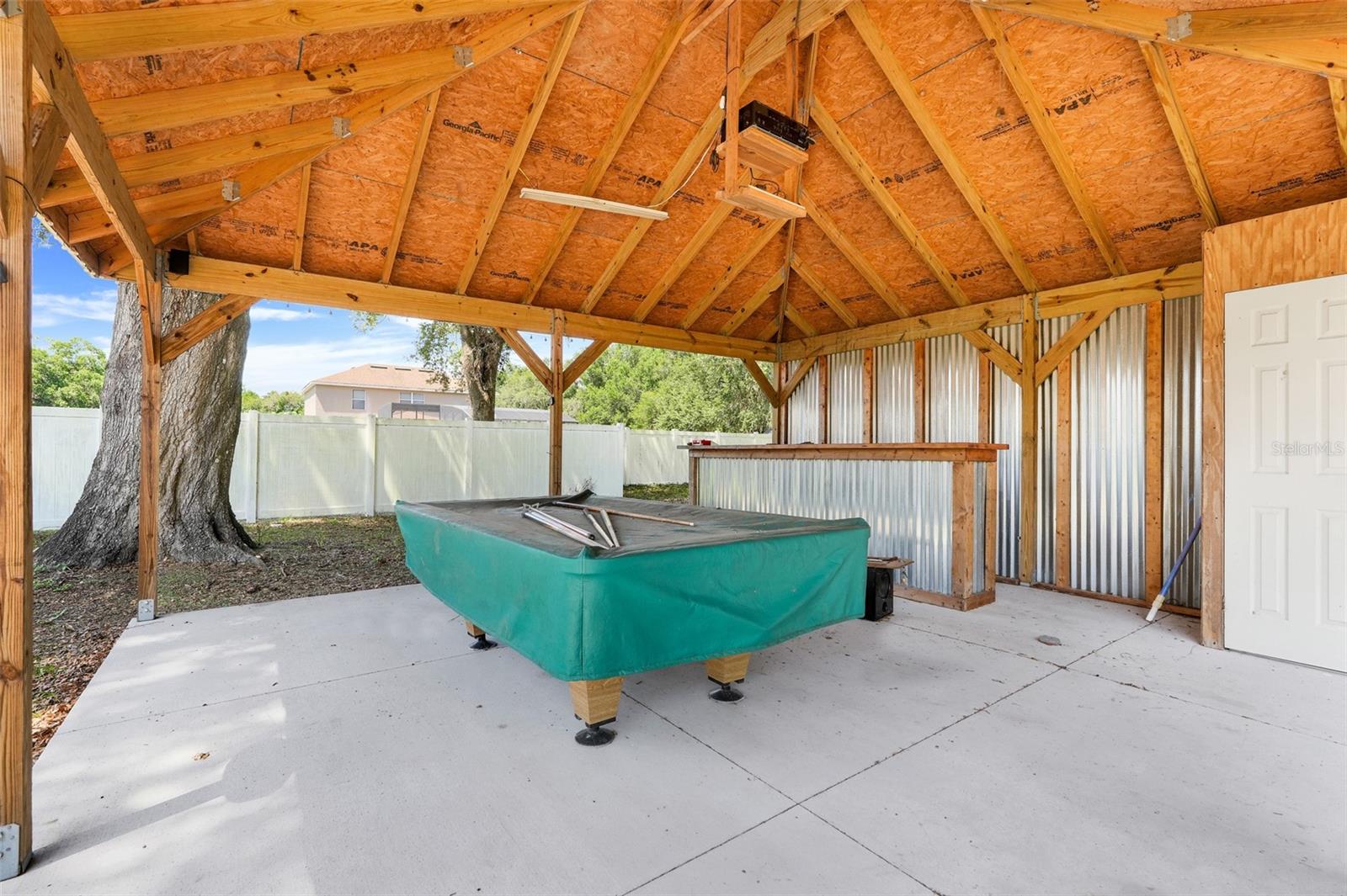 Image 28 of 32 For 812 Deep Wood Court