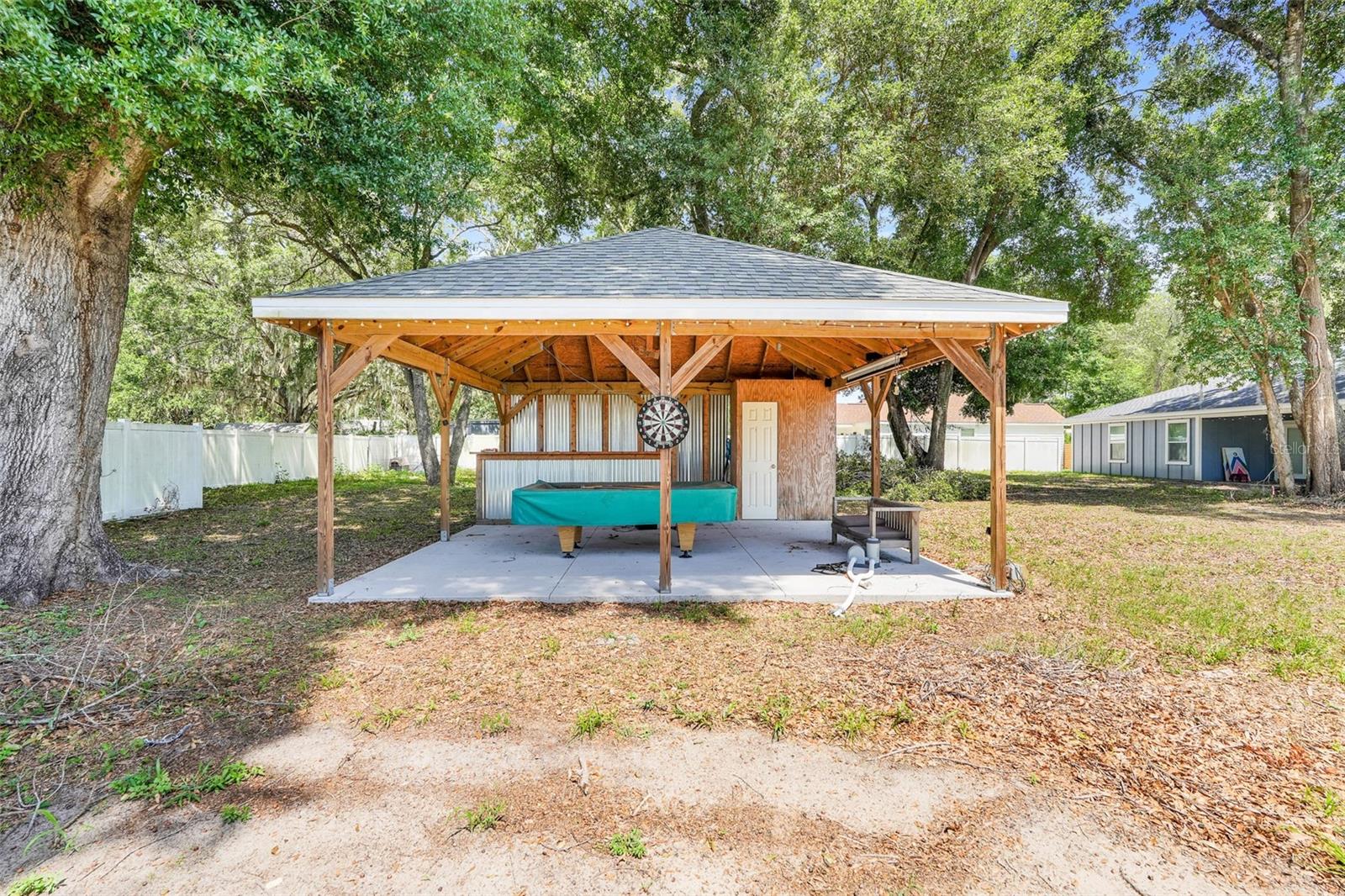 Image 29 of 32 For 812 Deep Wood Court