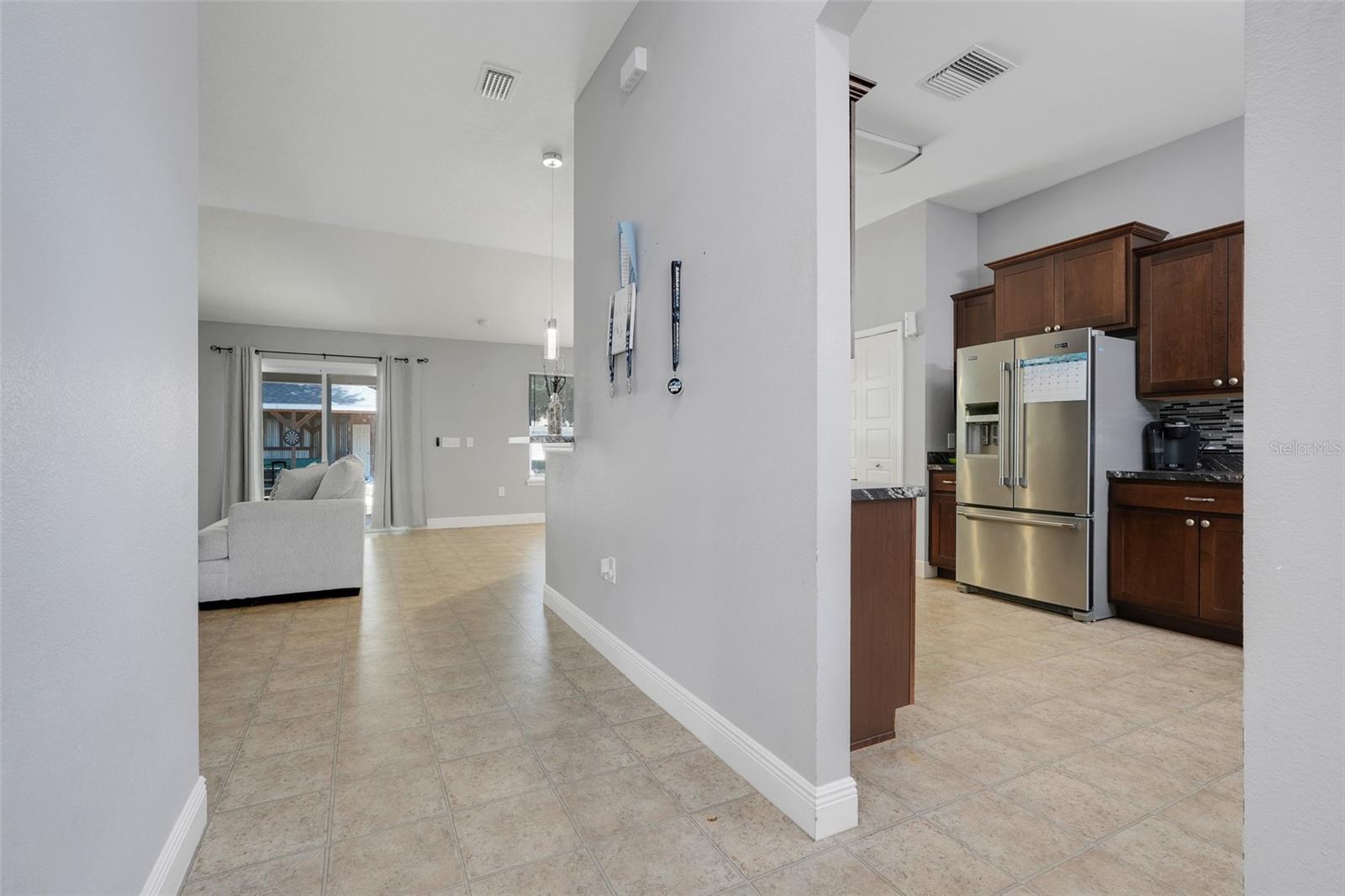 Image 7 of 32 For 812 Deep Wood Court