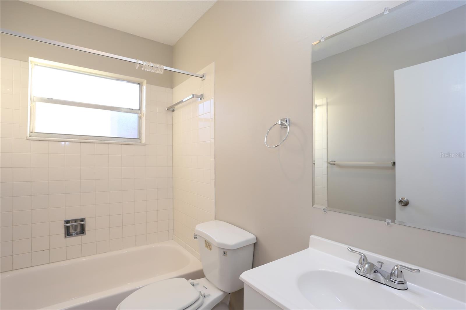 Image 14 of 16 For 12287 Mallory Drive