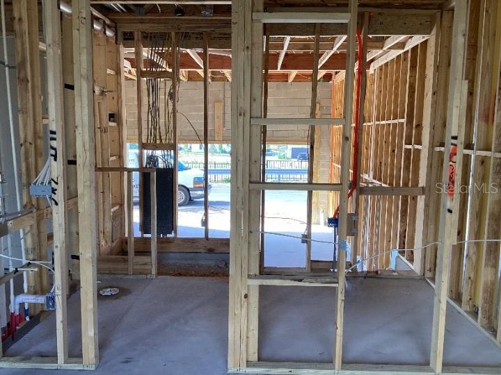 Image 10 of 31 For 15465 Hamlin Park Drive