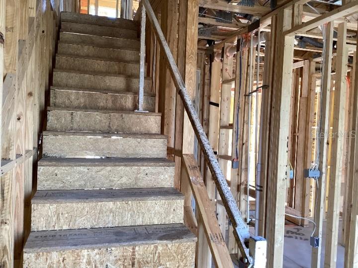 Image 11 of 31 For 15465 Hamlin Park Drive