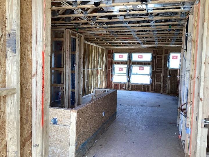 Image 13 of 31 For 15465 Hamlin Park Drive