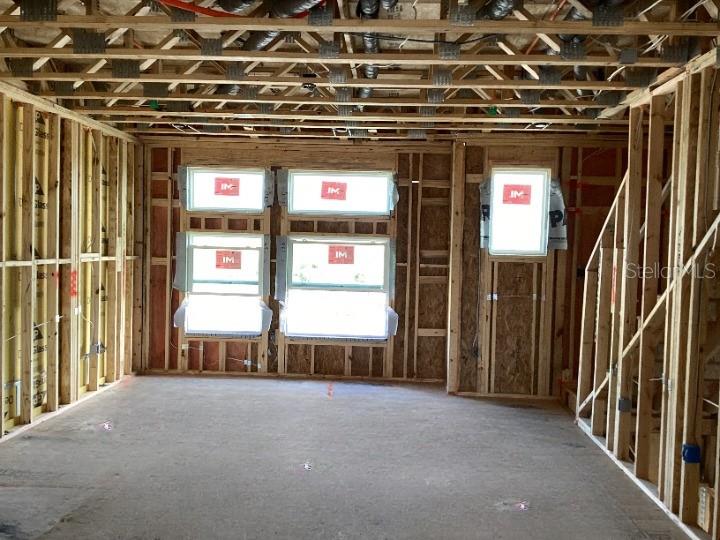 Image 14 of 31 For 15465 Hamlin Park Drive