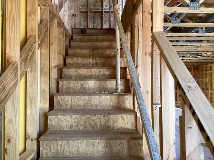 Image 23 of 31 For 15465 Hamlin Park Drive