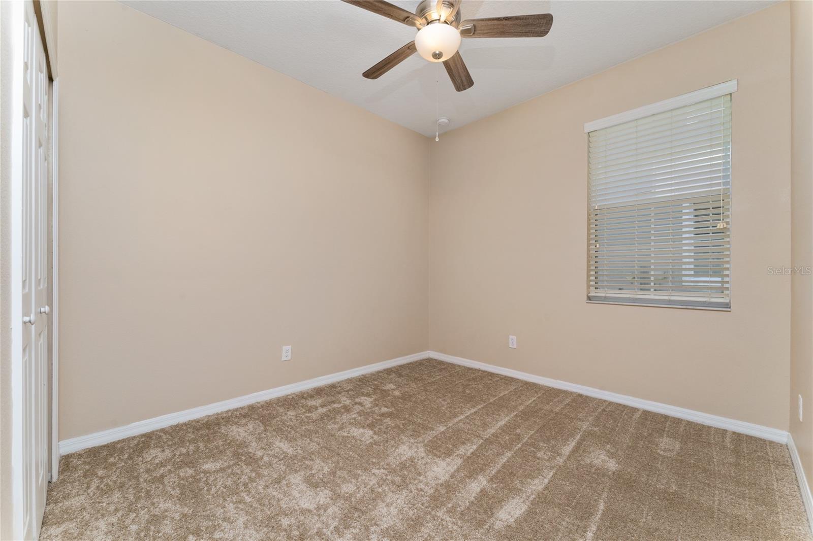 Image 10 of 38 For 10076 Kimble Field Way