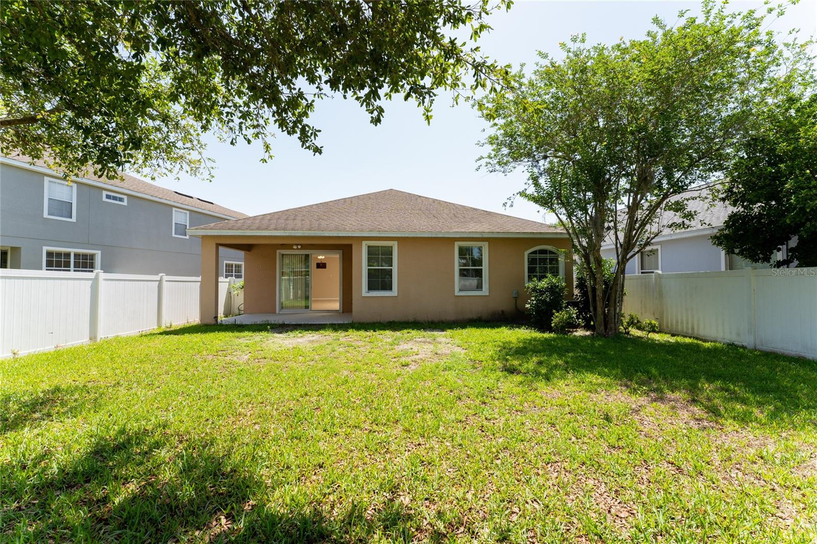 Image 30 of 38 For 10076 Kimble Field Way