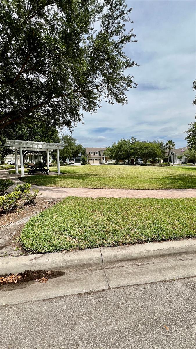 Image 32 of 38 For 10076 Kimble Field Way
