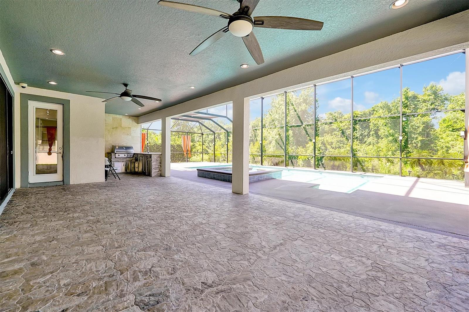 Image 18 of 81 For 3844 Bowfin Trail
