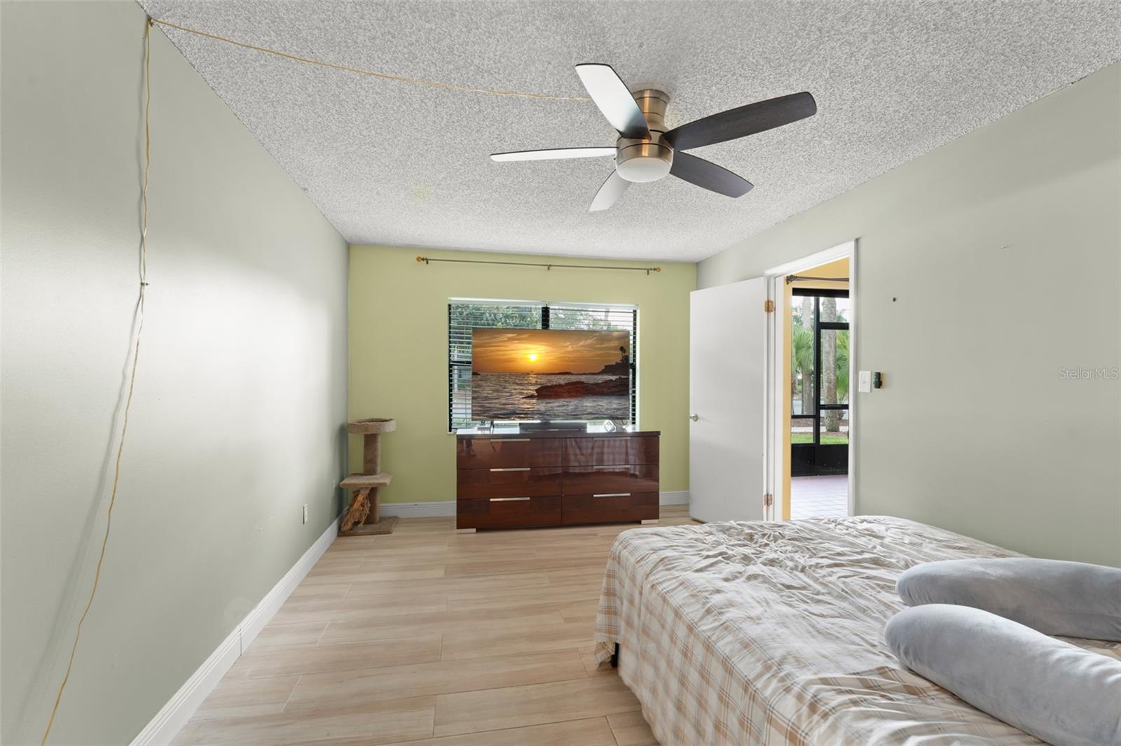 Image 13 of 25 For 3475 Flossmoor Avenue 103
