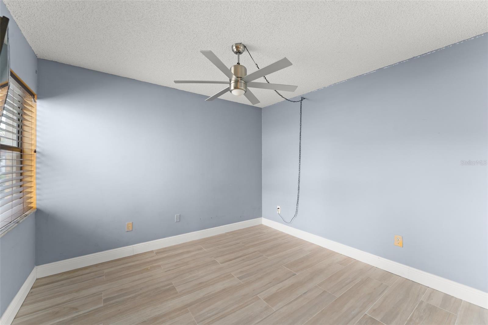 Image 19 of 25 For 3475 Flossmoor Avenue 103