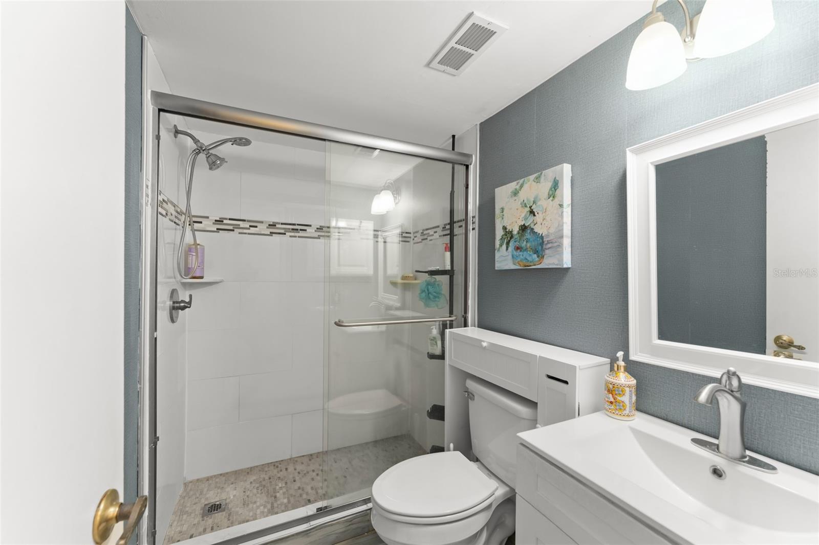 Image 21 of 25 For 3475 Flossmoor Avenue 103