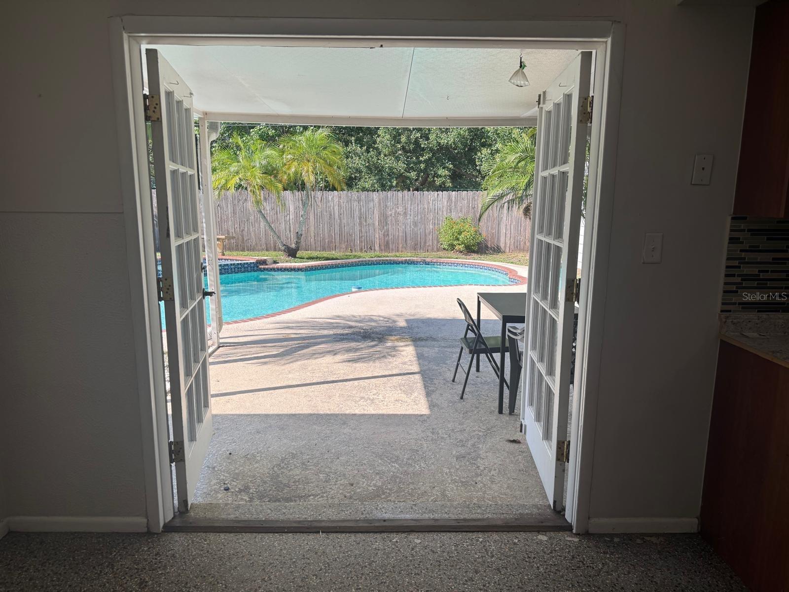 Image 4 of 17 For 5909 Sunderland Drive